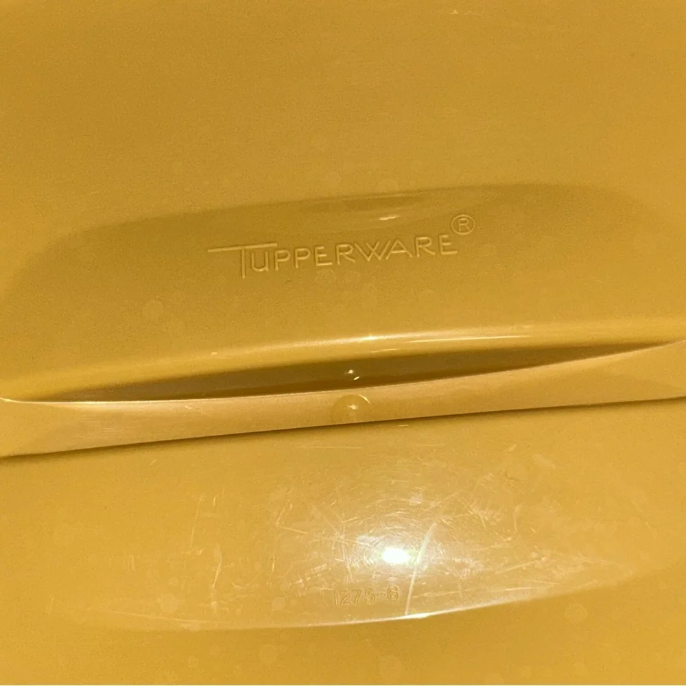 Vintage‎ Tupperware Oval Microwave Steamer Cooker Yellow 1273-4 W Insert & Lid